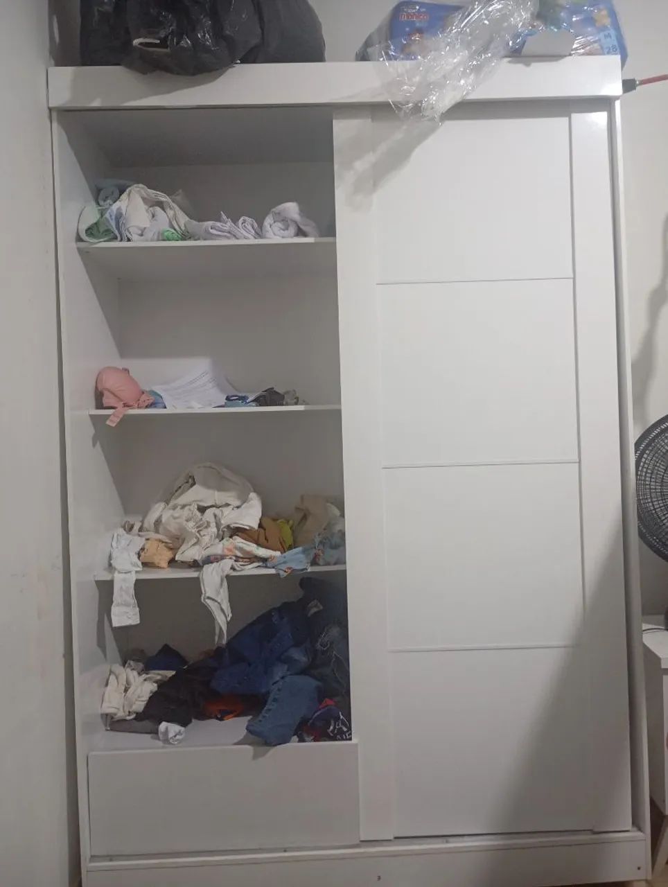 Guarda roupas 