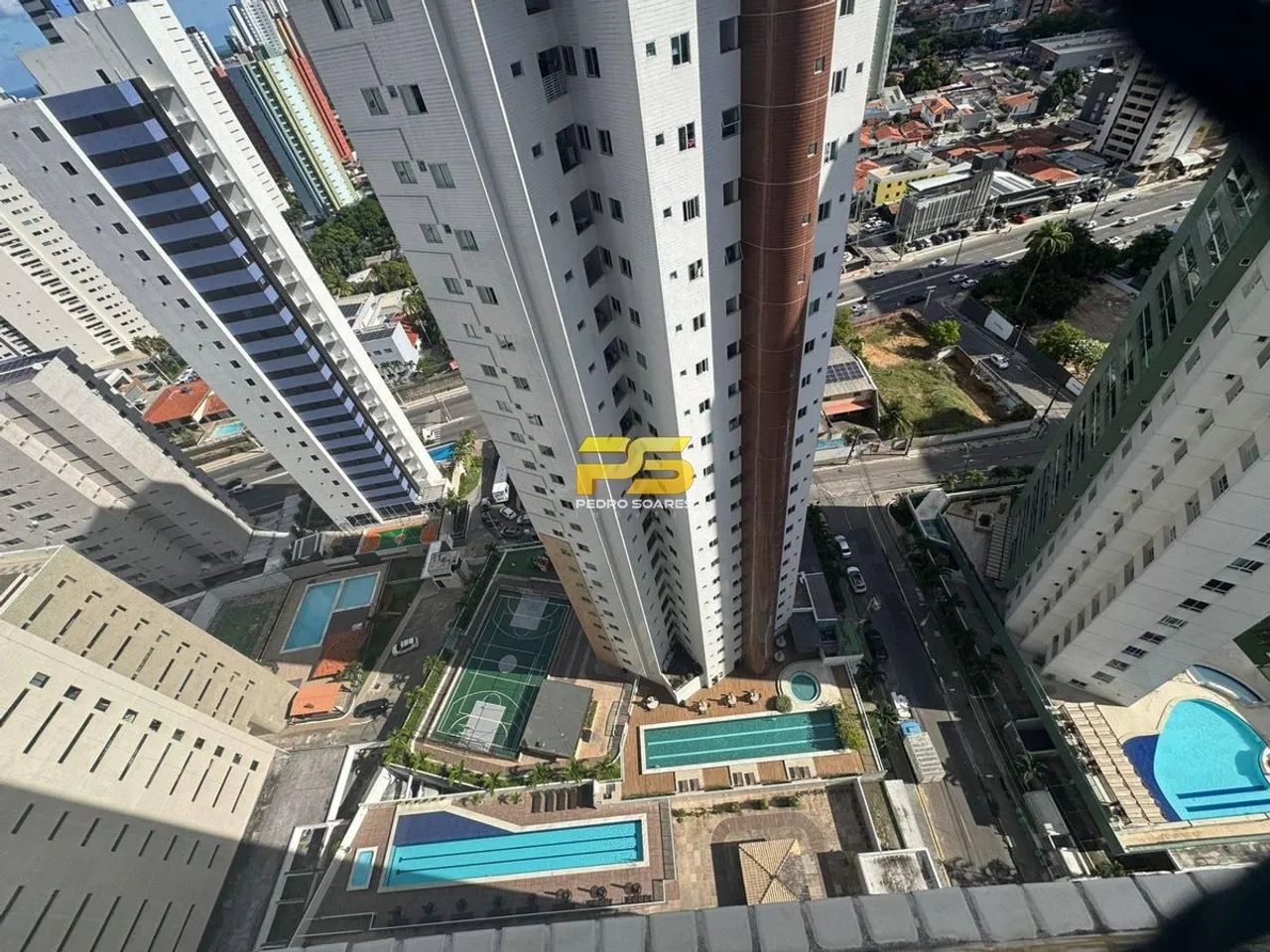 APARTAMENTO COM 90m² NO JARDIM LUNA - Foto 3