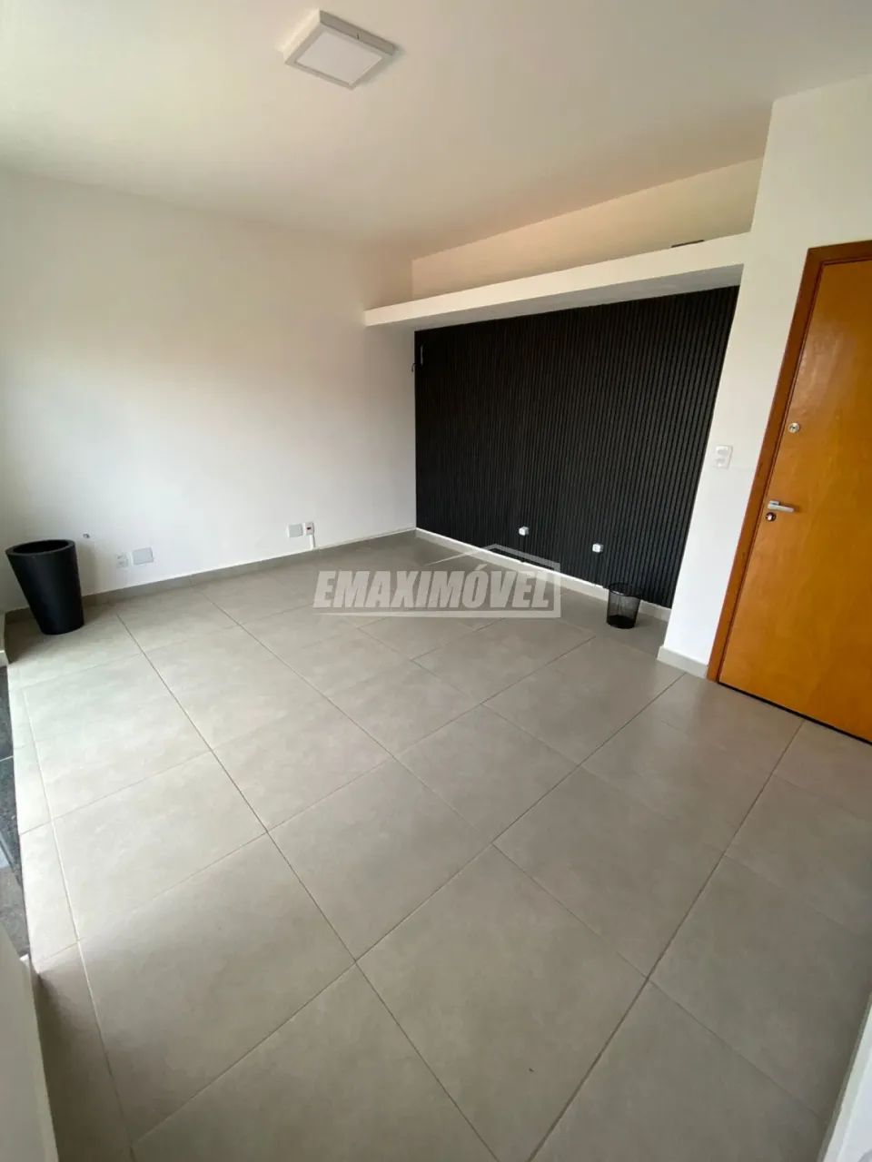 Sala comercial com 14 m² no bairro Vila Trujilo