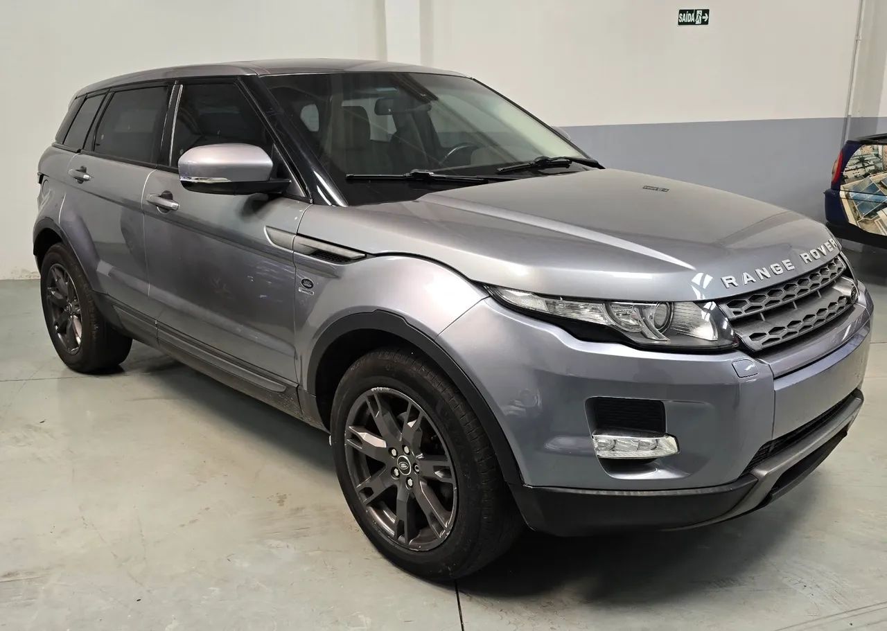 Land Rover Range Rover Evoque Pure 2.0 Aut. 5P 2013
