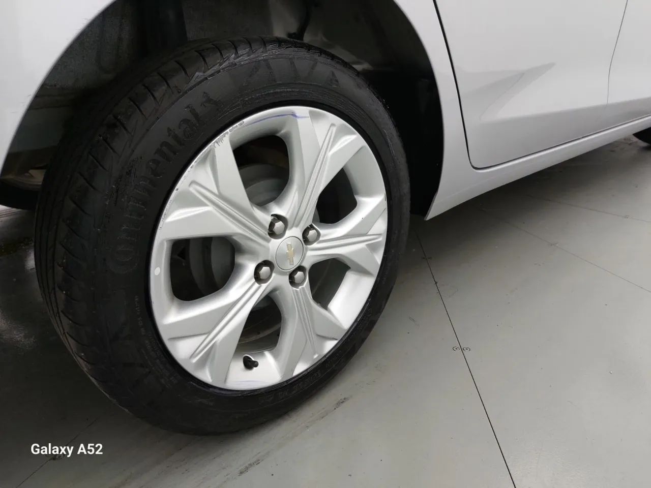 Chevrolet Onix Plus LTZ 1.0 12V TB Flex Mec. 4P, foto 14 de 18