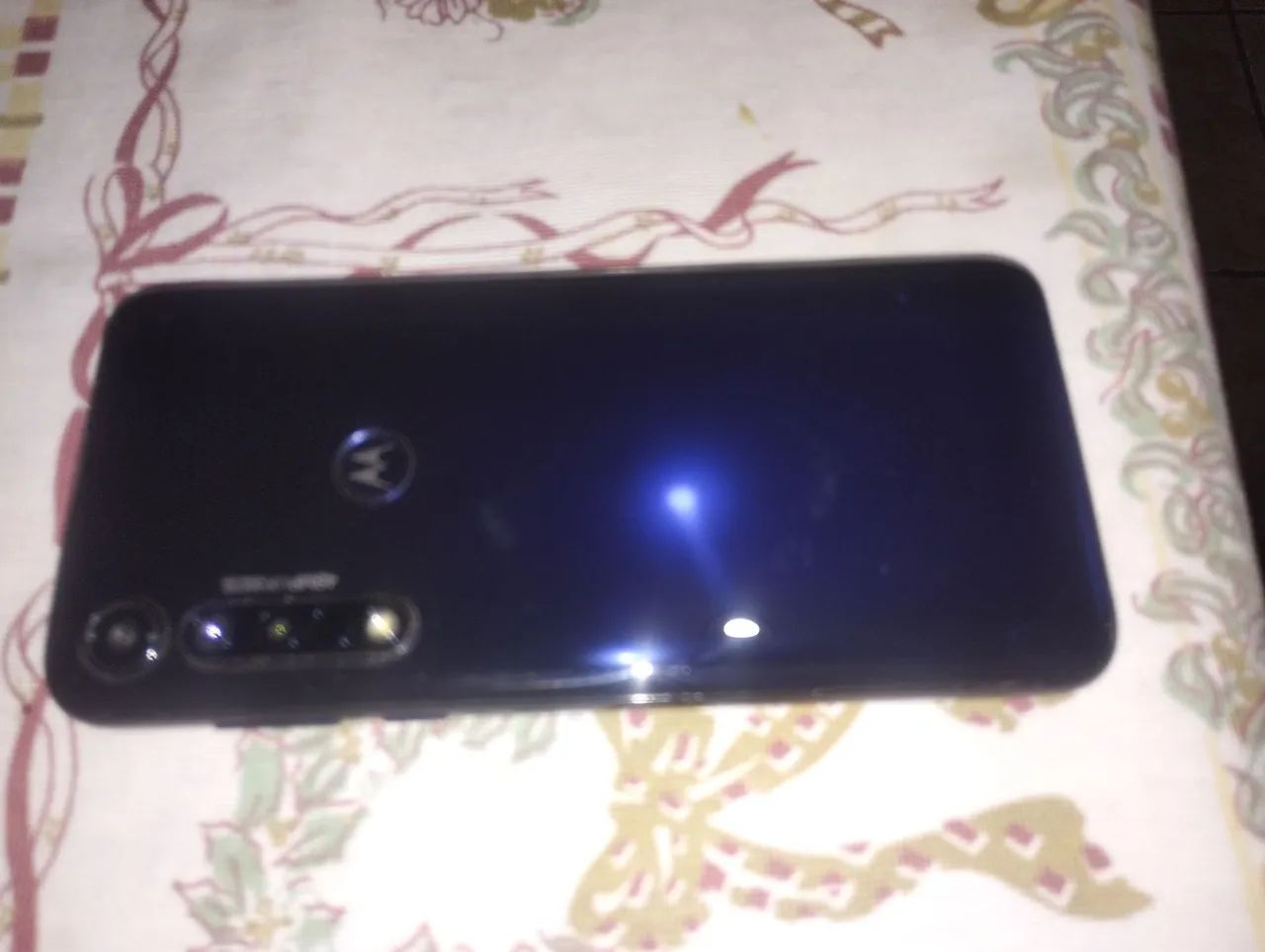 Vendo moto g8 plus 64 gb - Foto 3