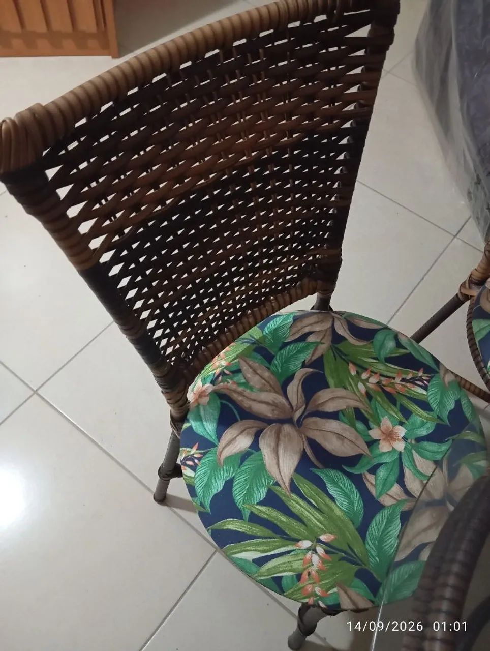 Mesa de sala ou varanda - Foto 2
