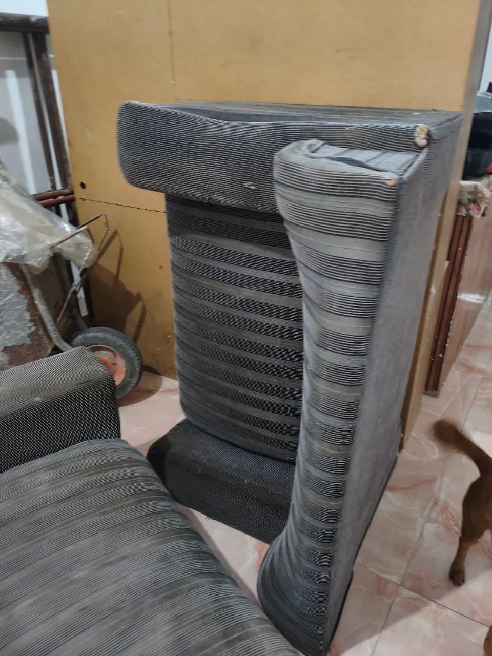 Armário e sofá  - Foto 5