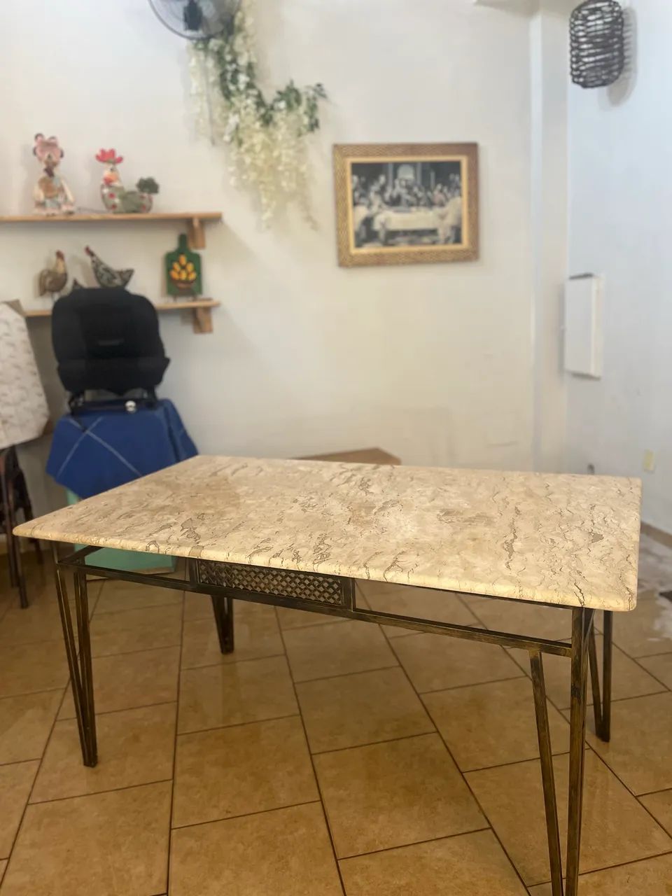 MESA COM CADEIRAS DE FERRO - Foto 4