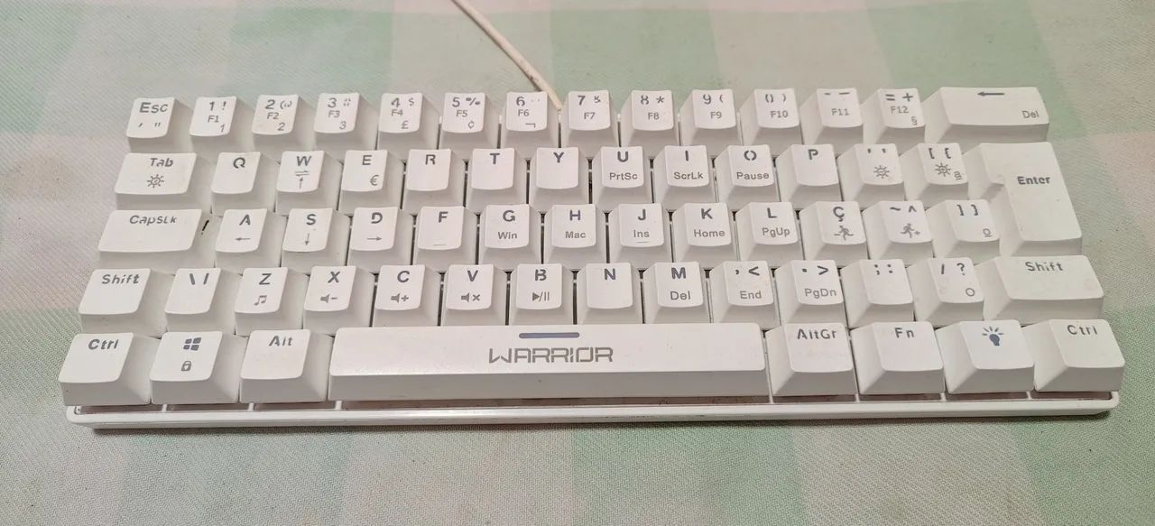 Teclado Warrior mecânico 100% , tamanho 60% - Foto 2