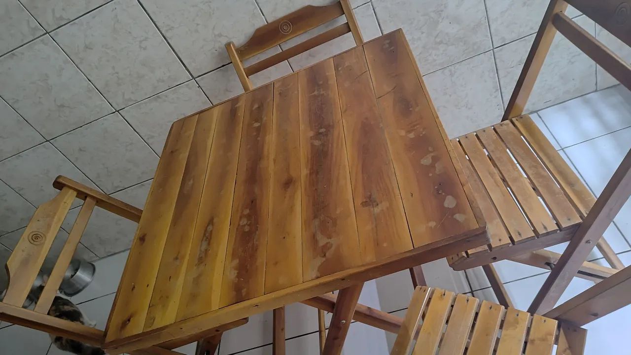 Mesa com 4 cadeiras - Foto 3