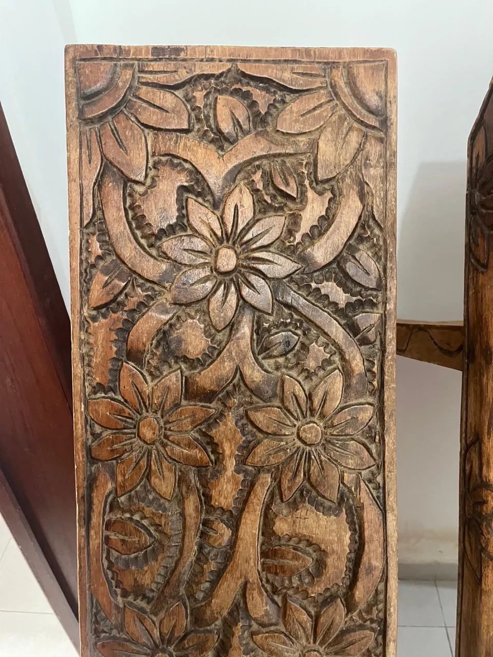 Banco de madeira artesanal 