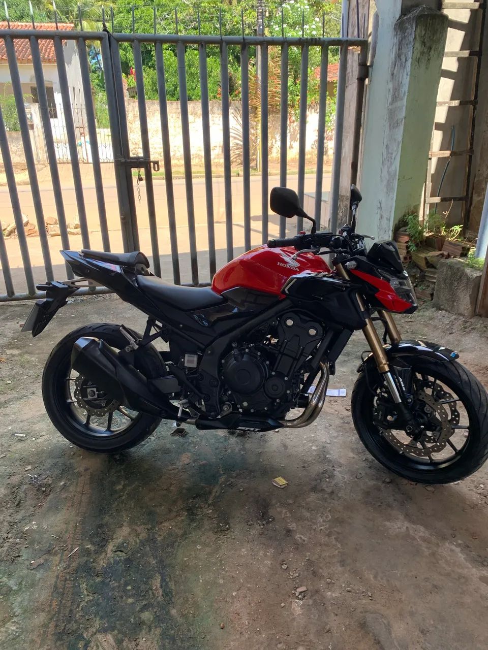 Honda CB 500F impecável