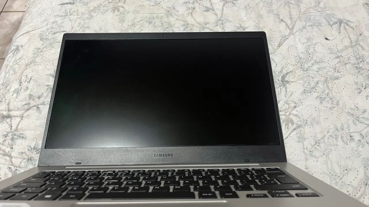 GALAXY BOOK GO - Foto 3