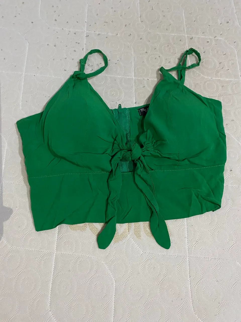 Cropped verde com amarração frontal novo - Foto 2