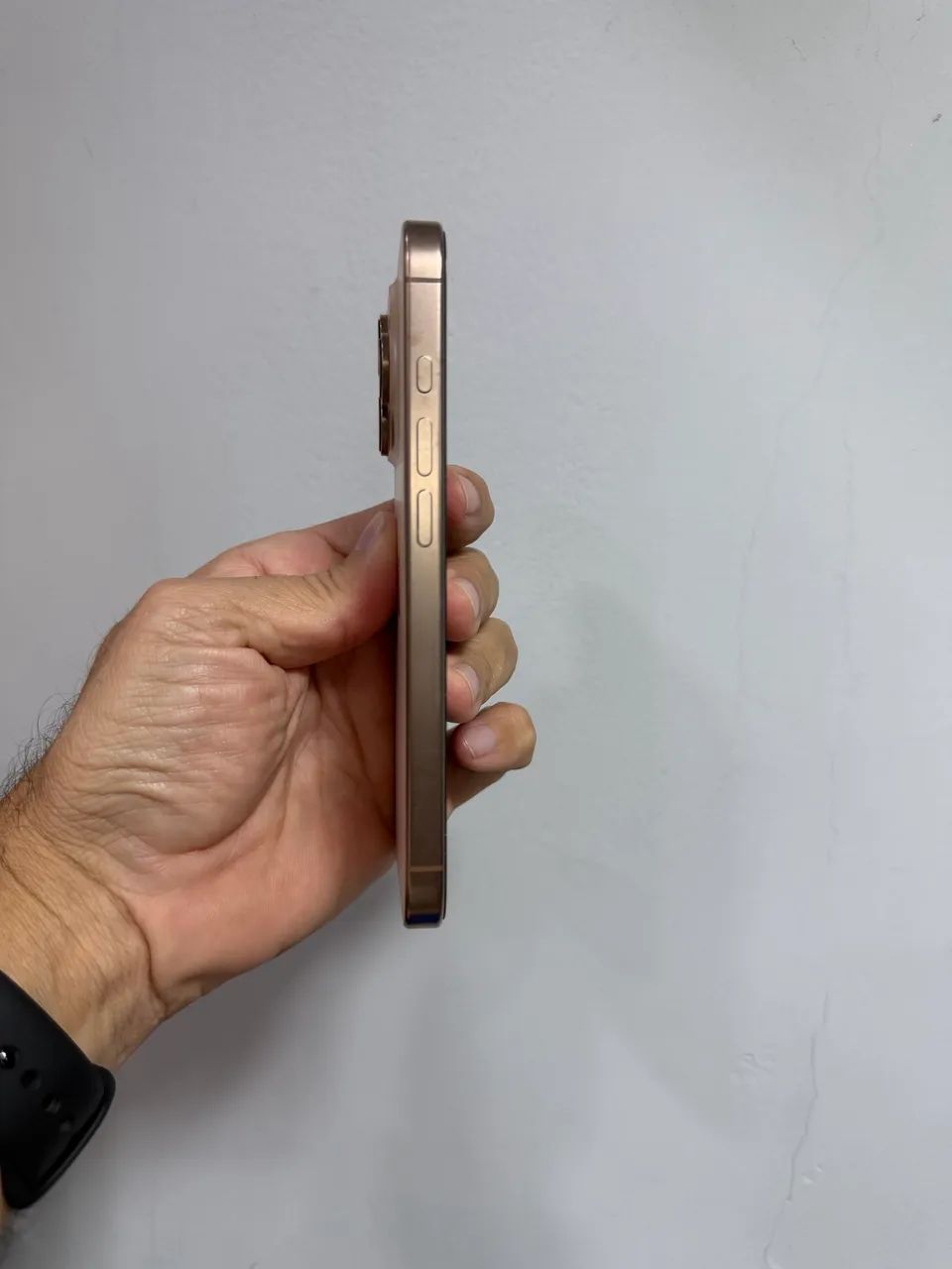 iPhone 16 Pro (Troco em 17 Pro ou Pro Max) - Foto 2