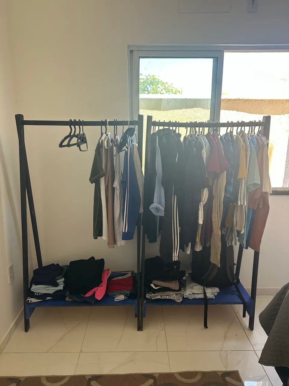 Arara de roupa  - Foto 2