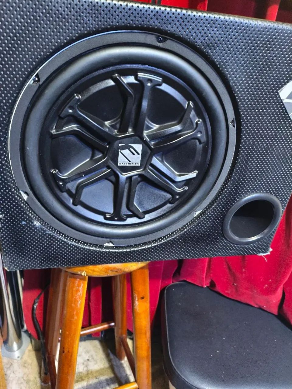 caixa subwoofer 12pol falcon - Peças para carros, vans e
