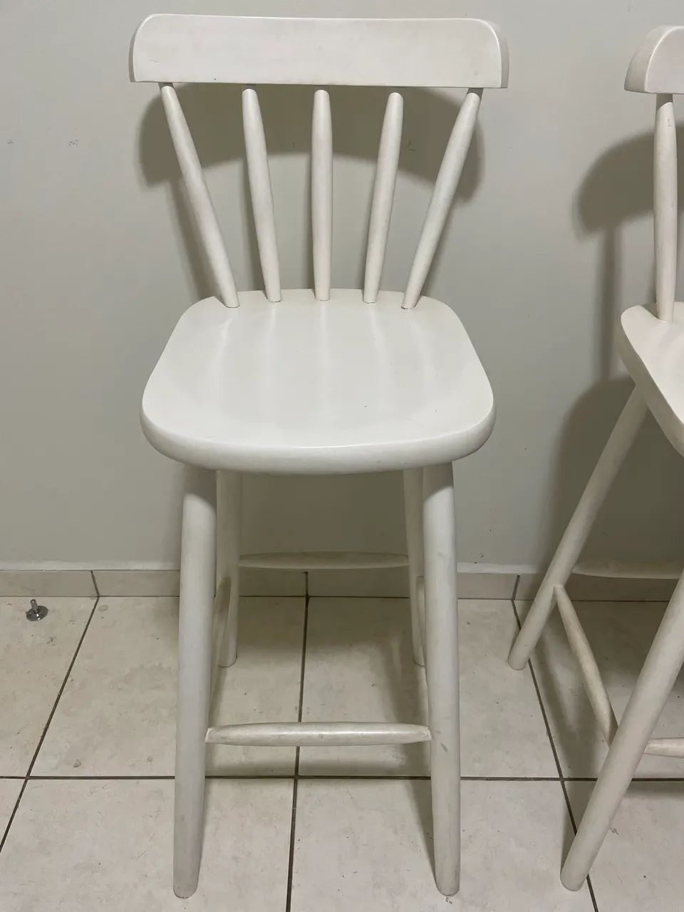 Par de Banquetas de madeira - Foto 2