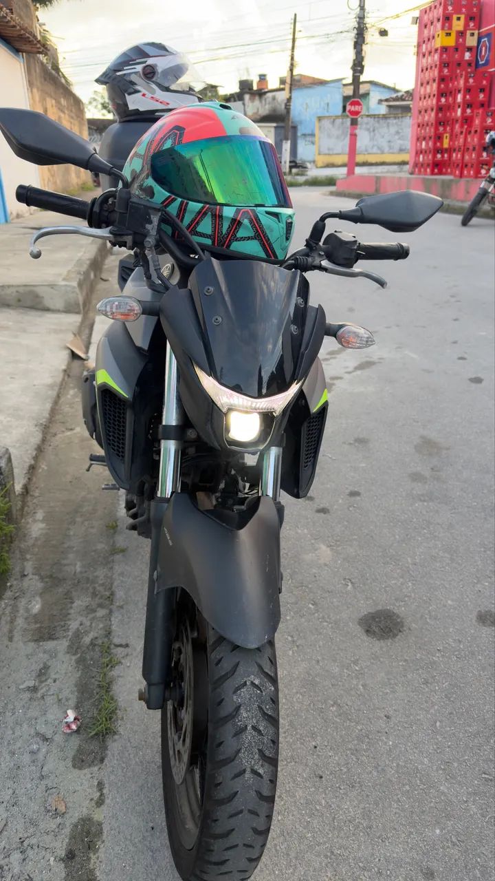 FAZER 250 MUITO NOVA SÓ PEGAR E ANDAR - Foto 2