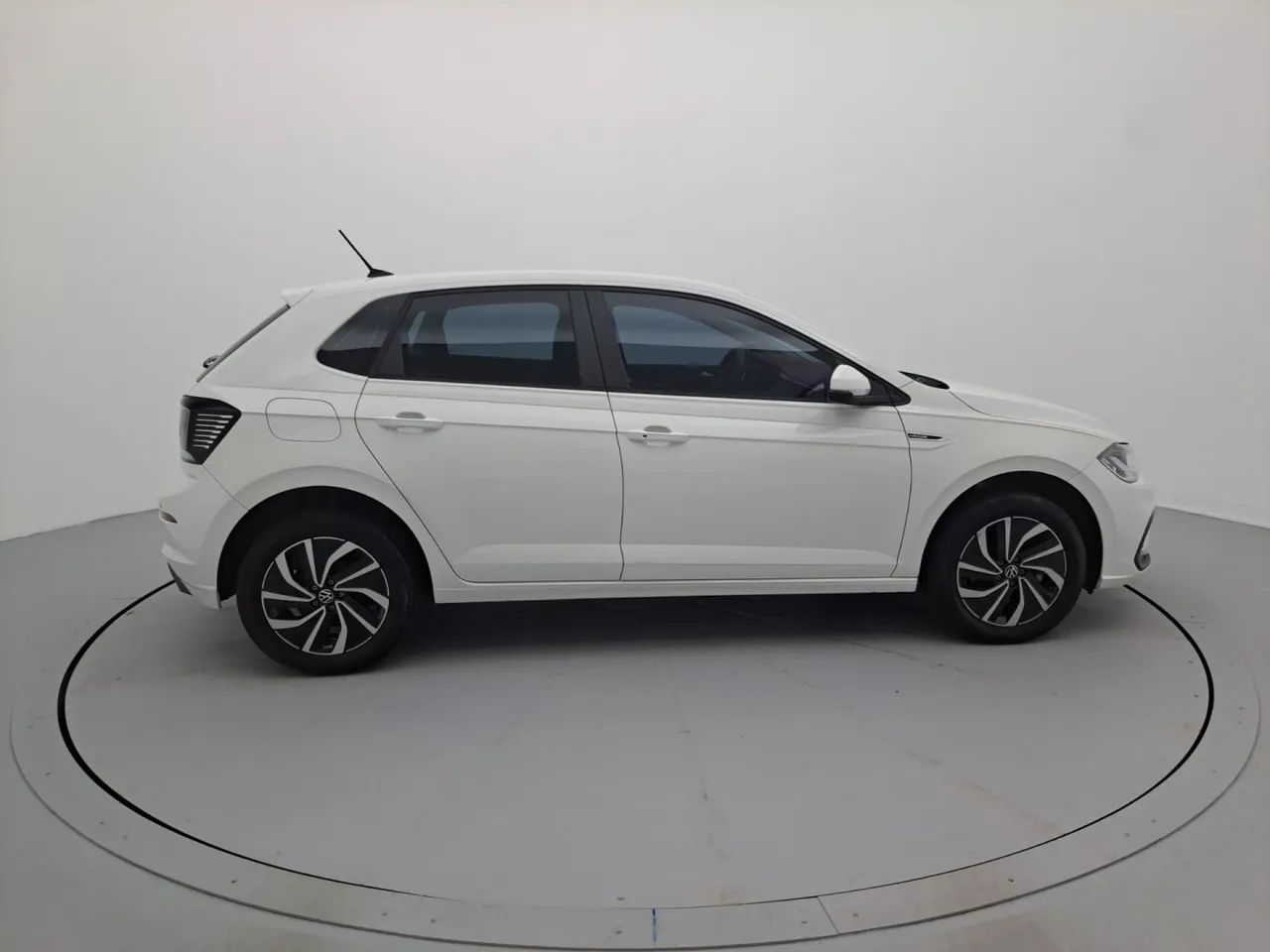 Volkswagen Polo Highline 170 TSI 1.0 Flex 12V Aut., foto 6 de 18