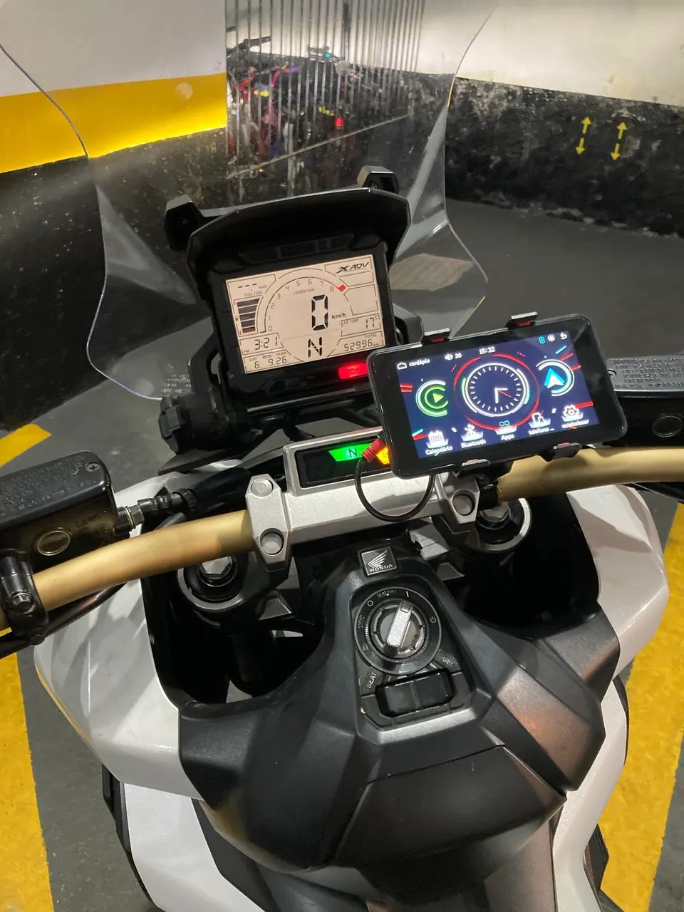 Honda X-ADV 750 - Foto 5