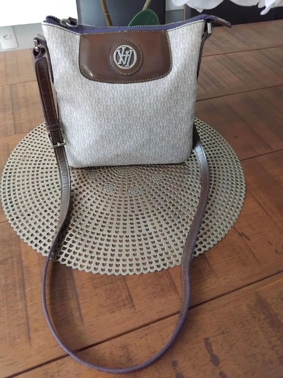 bolsa victor hugo original canvas e couro - Foto 2
