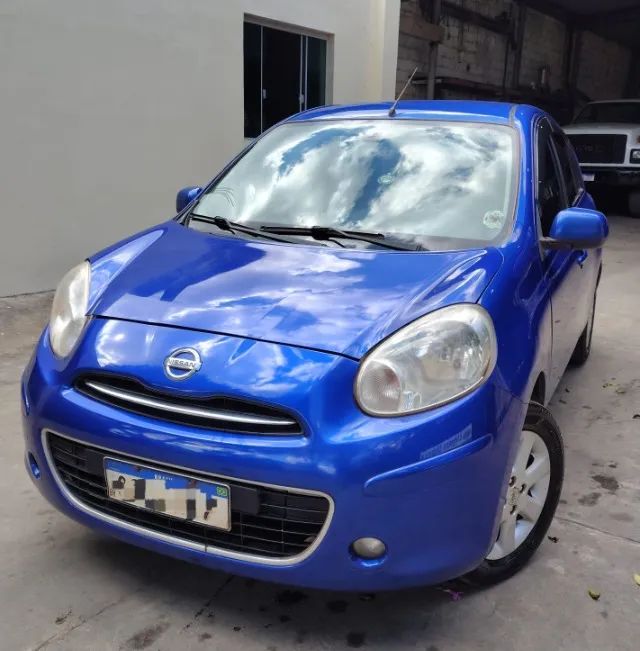 Nissan March 2013