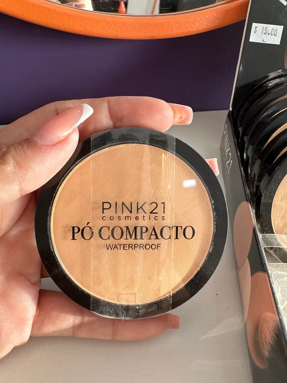 Pó compacto Pink21 resistente a água - Foto 2