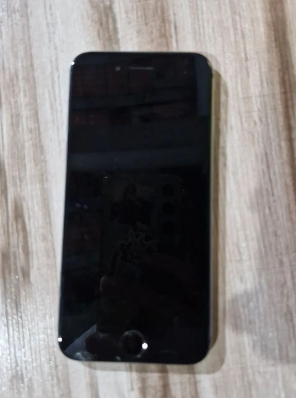 Iphone 6S Prata - Celular quebrado  - Foto 2