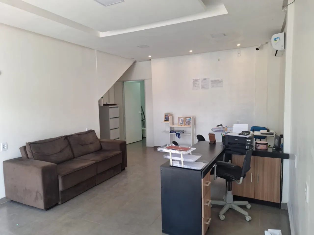 Aluguel ponto comer no térreo mobiliado - Foto 5