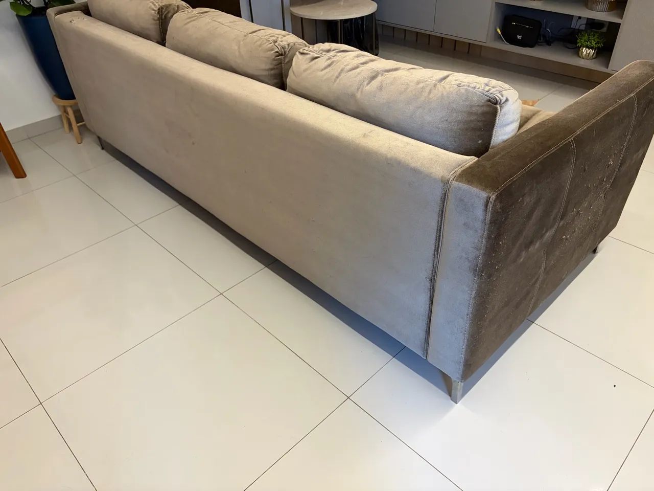 Sofá luxo 3 lugares  - Foto 4