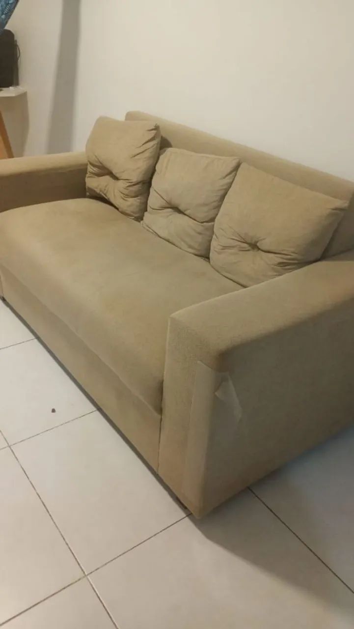 Sofá 3 lugares (estado de novo)