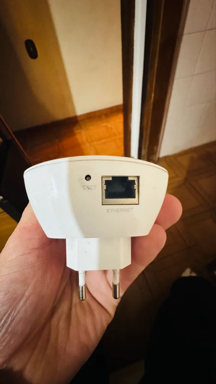 Repetidor universal Wi-Fi tplink  - Foto 2