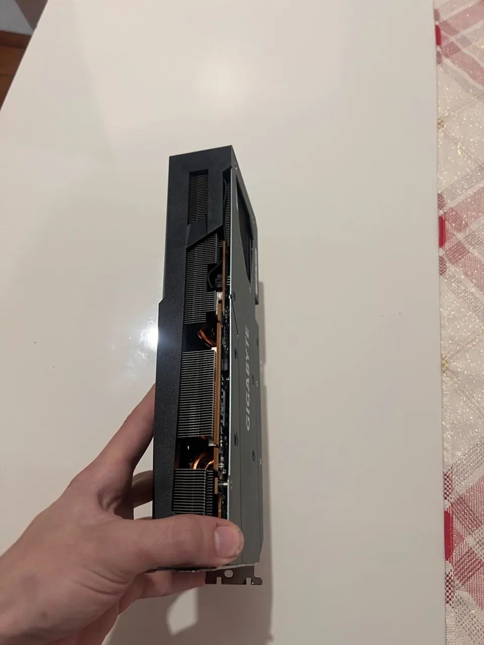 Rx7600 gaming oc gigabyte  - Foto 5