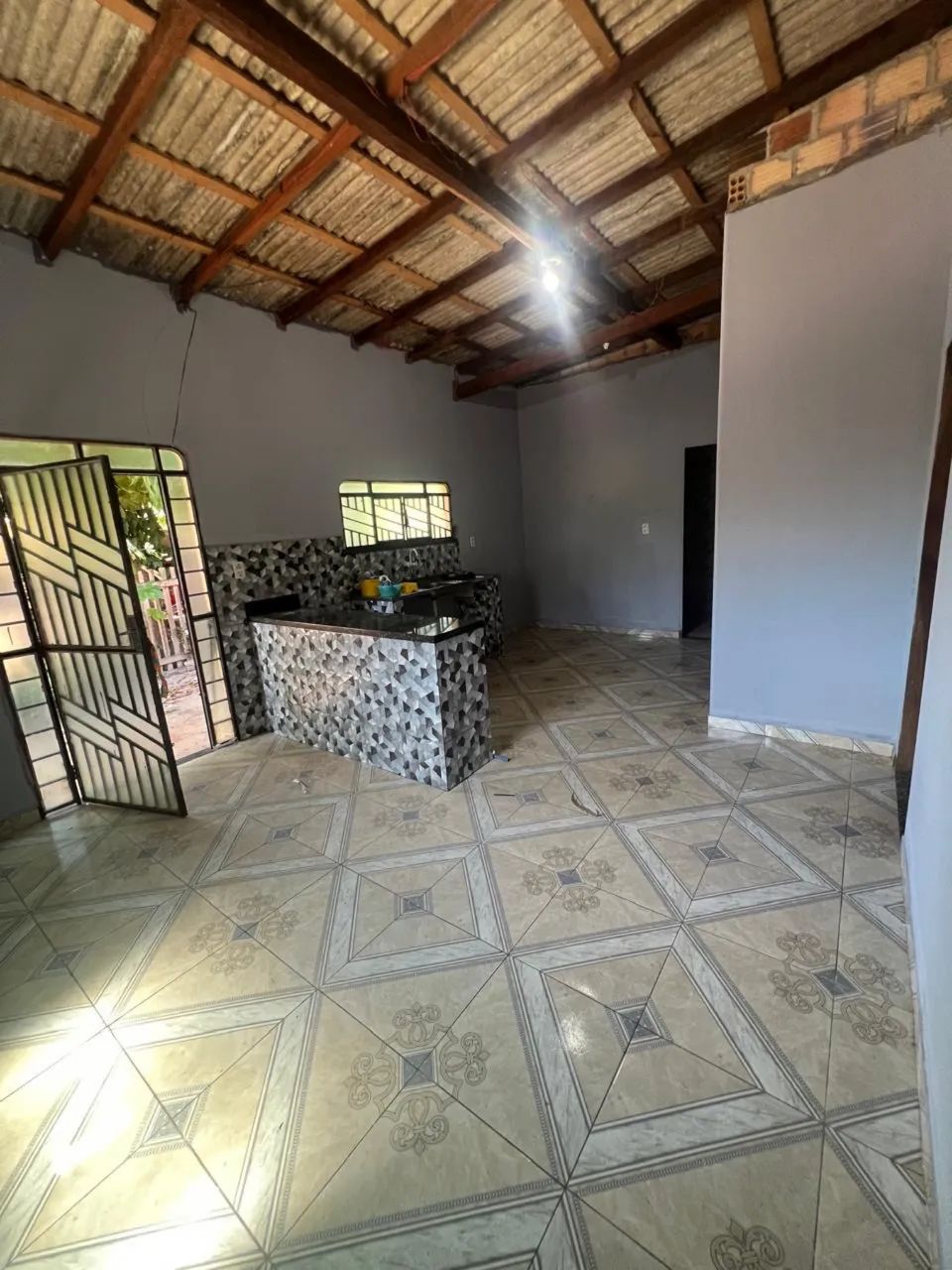 Alugo casa no operário - Foto 2