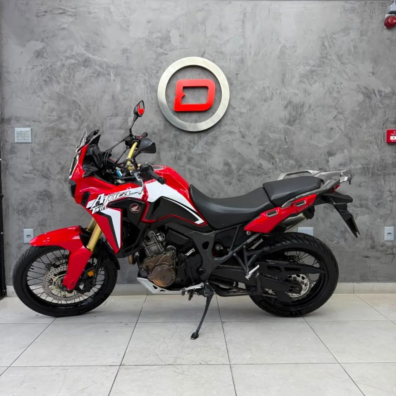CRF 1000L TE - Foto 2