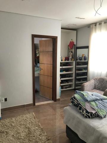 Excelente casa de condomínio, 3 quartos (2suítes), piscina, Quadra 06, Arniqueiras - Foto 14
