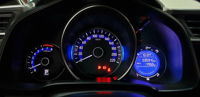 Honda WRV EXL 2017/2018 - Foto 11