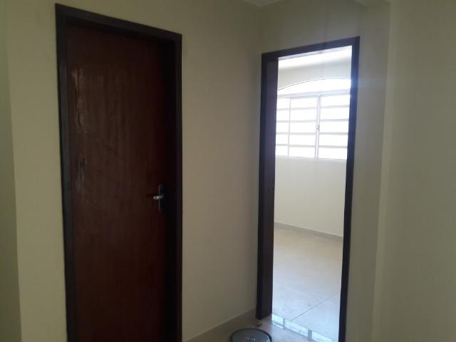 Vendo linda Casa de esquina, um verdadeiro paraíso,casa dos seus sonhos, impecável - Foto 16