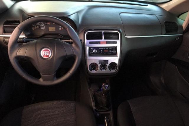 PUNTO ATTRACTIVE 1.4 FIRE FLEX 8V 5P - Foto 8
