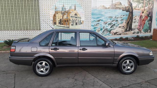 Vw santana 2000mi exclusiv raridade