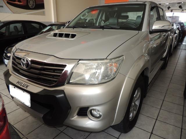Toyota Hilux 3.0 SRV Cabine Dupla 4x4 Diesel 2014 - Foto 9