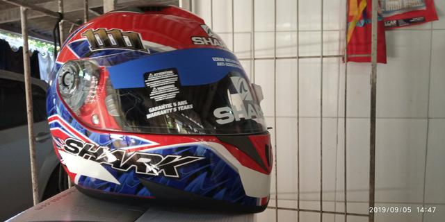 Capacete shark