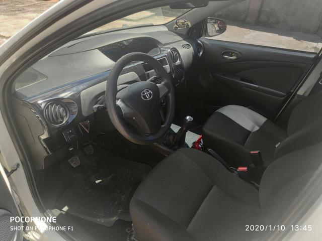 Etios - Foto 7