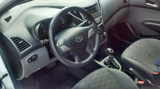 HYUNDAI IMP HB20 PREMIUM 1.6 16V AT FLEX Branco 2017/2017 - Foto 5