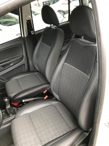 Vw- Spacefox Confortline 1.6 MSI 2015 Completa - Foto 8