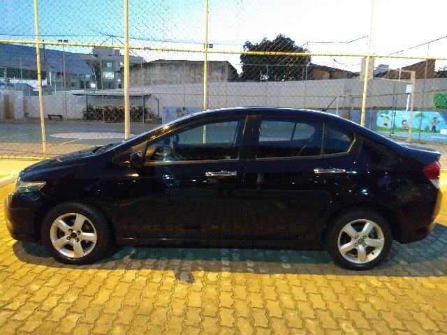 Vende-se Honda City 2010 automático