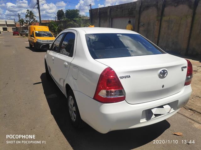 Etios - Foto 10