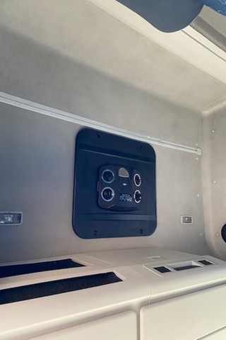 CAMINHÃO VOLKSWAGEN 30 330