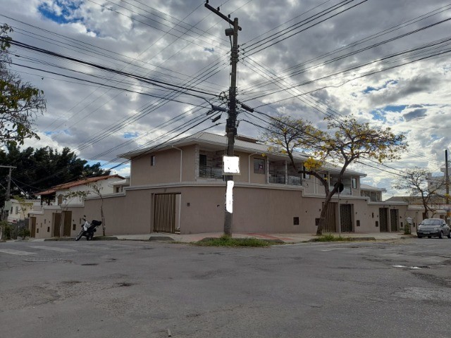 Casa independente no bairro Planalto, 3q 4 vagas, oportunidade - Foto 4