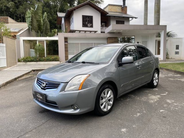 NISSAN SENTRA S 2.0 16V-PLATINA MULTIMARCAS