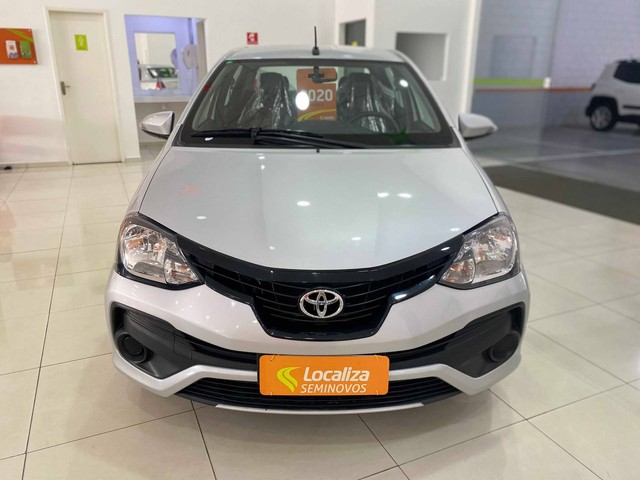 ETIOS 2019/2020 1.5 X PLUS SEDAN 16V FLEX 4P AUTOMÁTICO