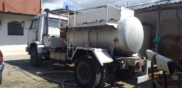 CAMINHÃO VW 11.130 TANQUE